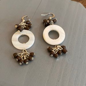 White & Chocolate Earrings!